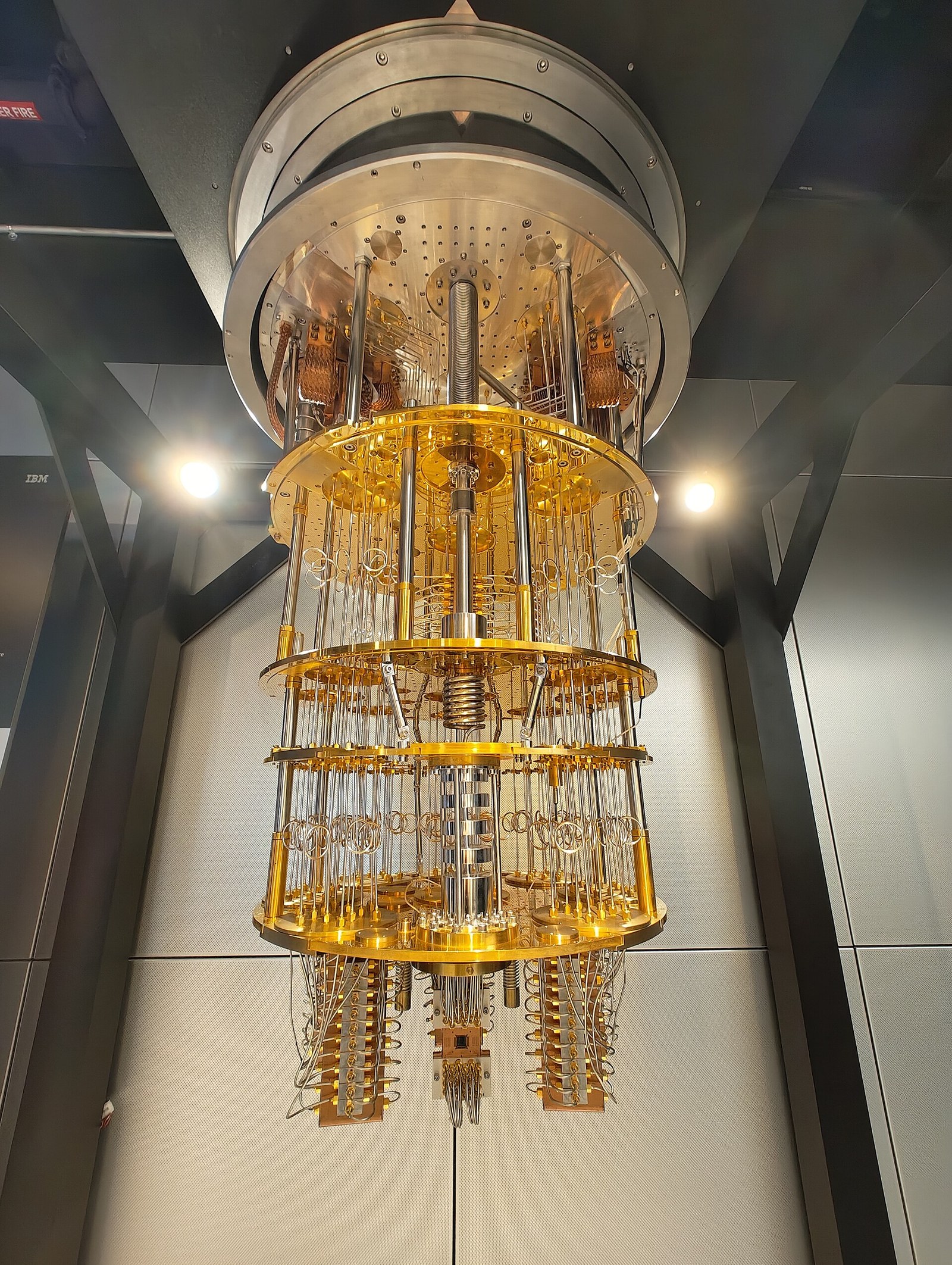 Fotografía de un sistema IBM Quantum System One.